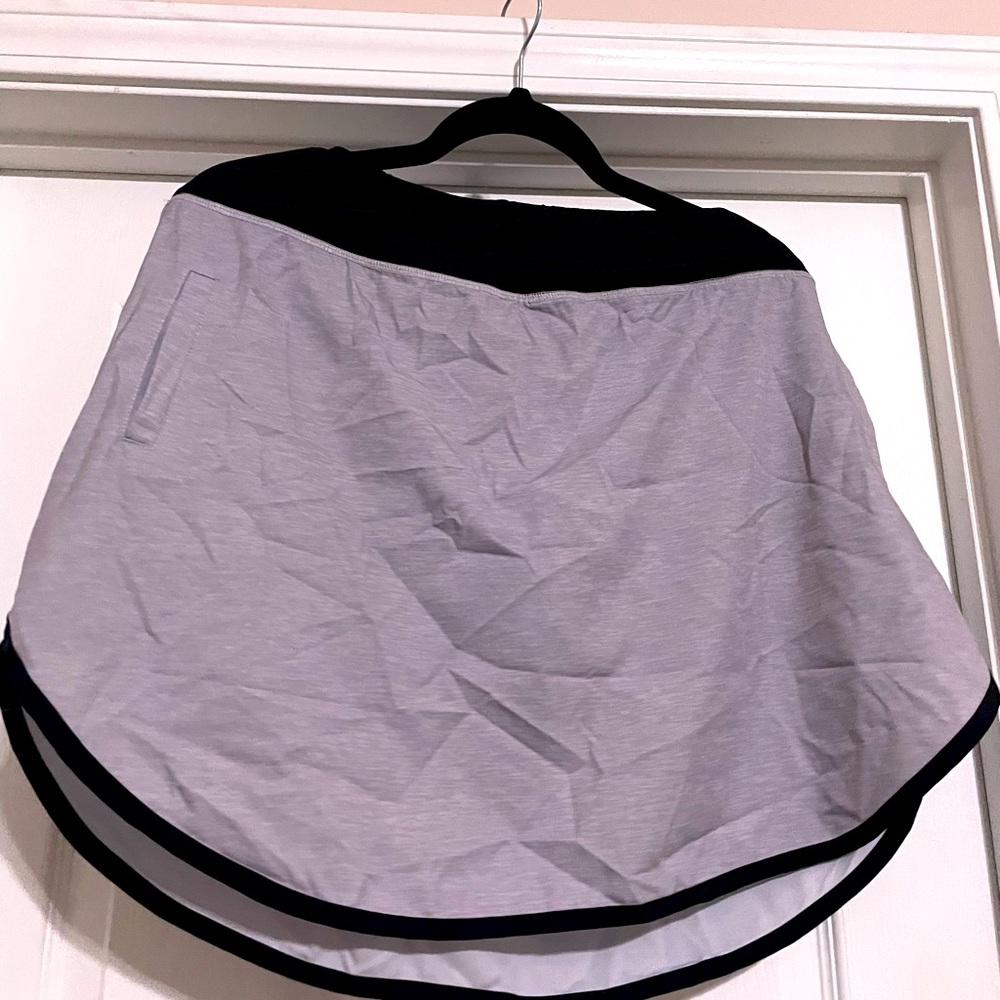 Simply Southern Gray and Black Skort